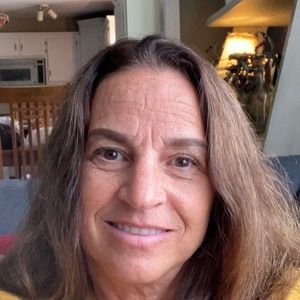 Meet your Posher, Jacki